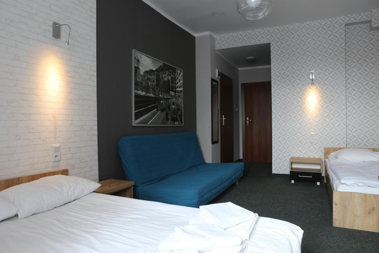 Hotel Sunny Poznań Extérieur photo