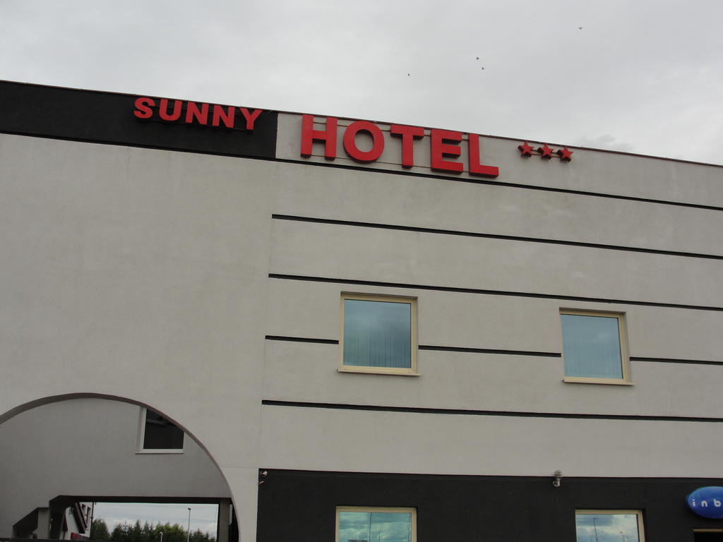 Hotel Sunny Poznań Extérieur photo